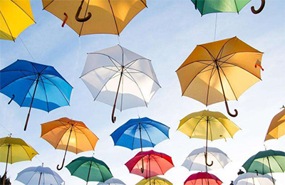 史上最全知名共享雨伞品牌评测，是小生意，还是大风口？