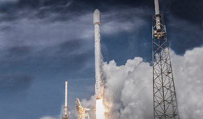 SpaceX完成今年第八次发射：火箭顺利回收