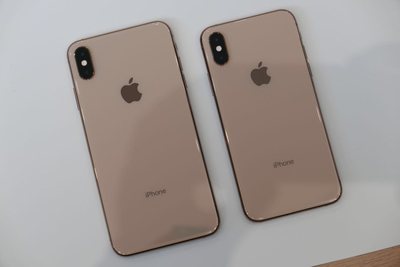 组装iphone XS Max真假难辨，华强北暗访揭秘组装苹果X真相